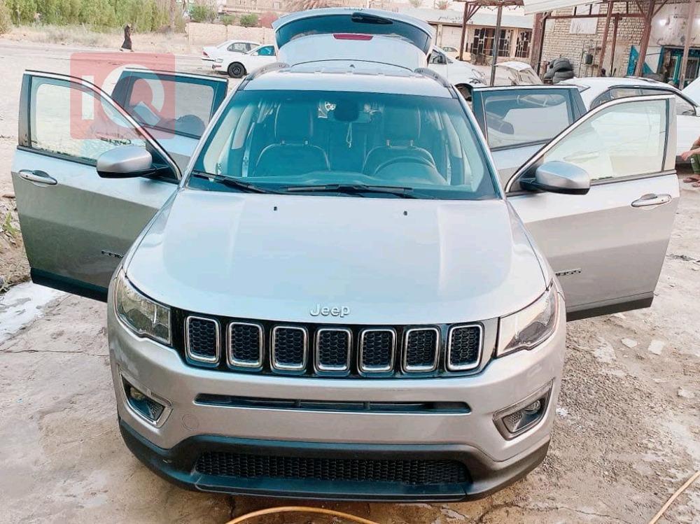 جیپ کۆمپاس